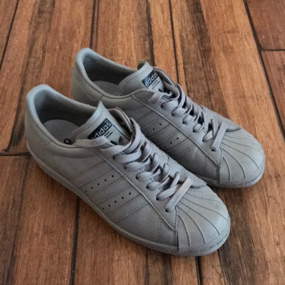ADIDAS ALL GREY SUPERSTARS